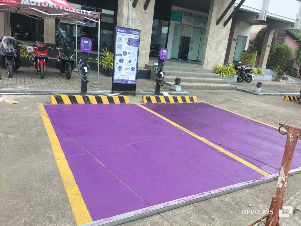 GALAXY CHARGE